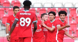 历史首次！曼联曼城双方全场0吃牌，英超57次曼市德比首次出现